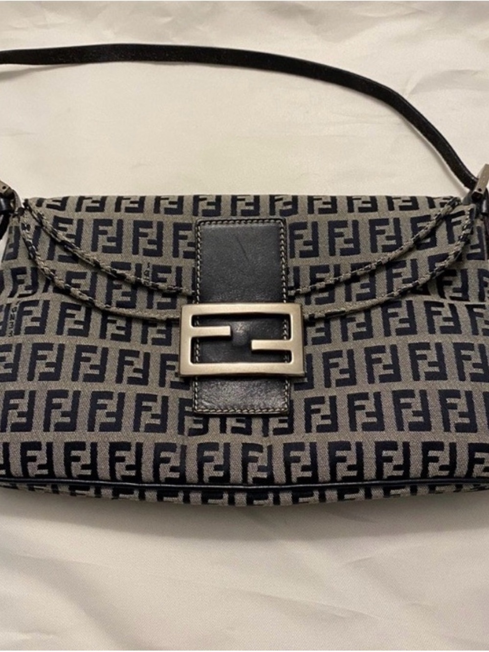 AUTHENTIC Fendi baguette bag